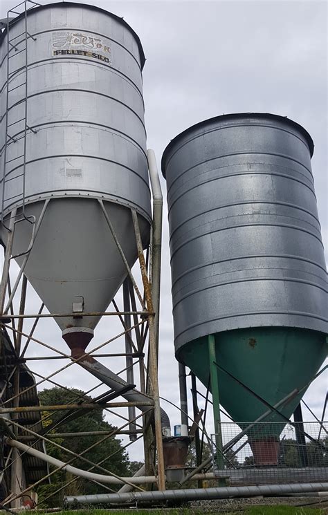 Silo for sale - Diameter: 3-25m. Maximum height: 28m. Get A Quote. Grain silo, also named grain bin, grain storage silo, is a large grain storage container. As its name suggests, grain storage silo is used to store agriculture products for home appliance or large granary projects. Grain silo is widely used to store grains like rice, corn, wheat, soybean ... 